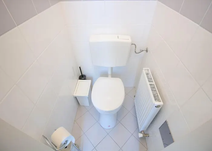 Апартаменти Cozy 2 Room Apartment - Enjoy Autumn In Vienna *